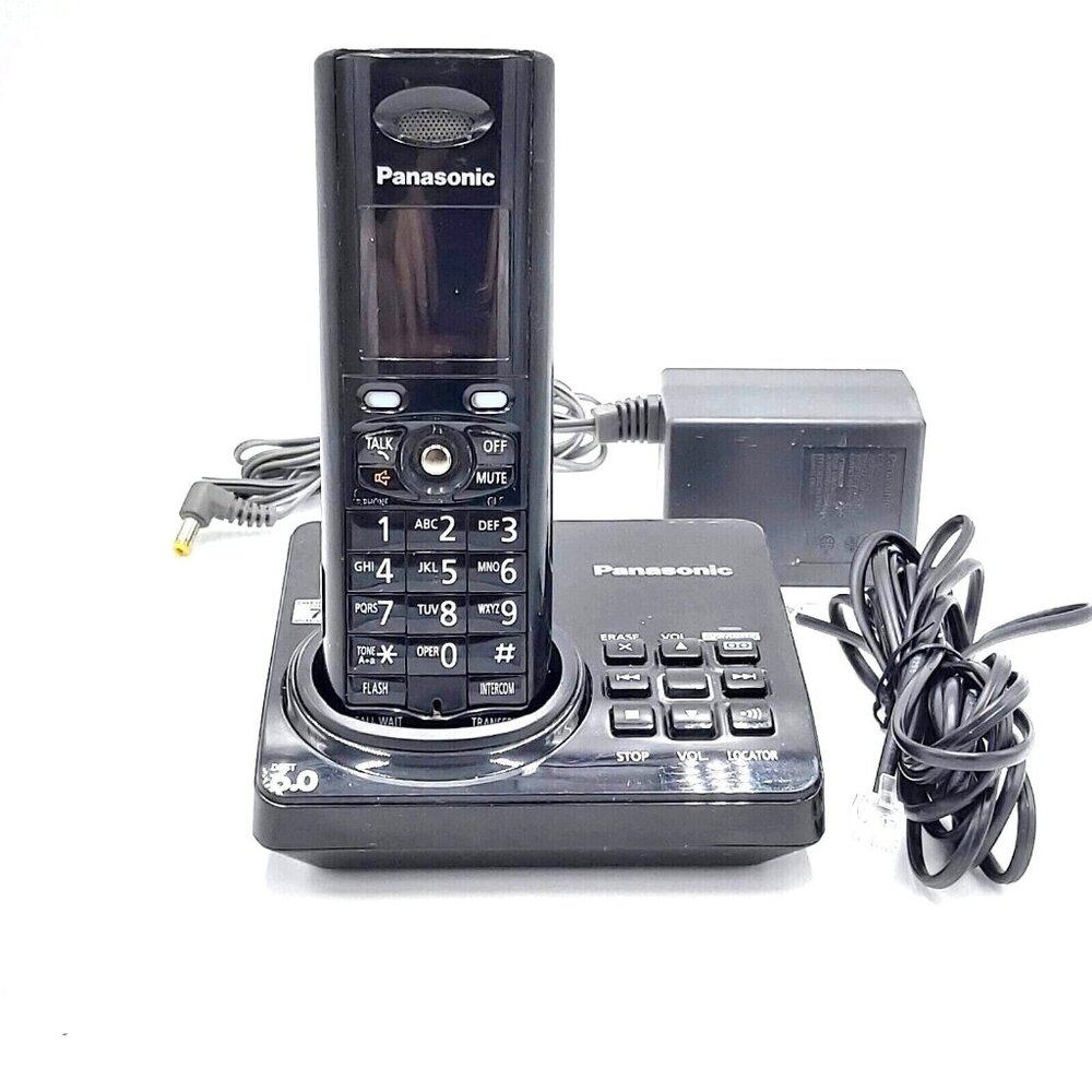 Panasonic KX-TG8231 Cordless Answering System Phone with KX-TGA820 Handset